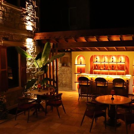 Dionysos 1789 Boutique Hotel Foça Ngoại thất bức ảnh