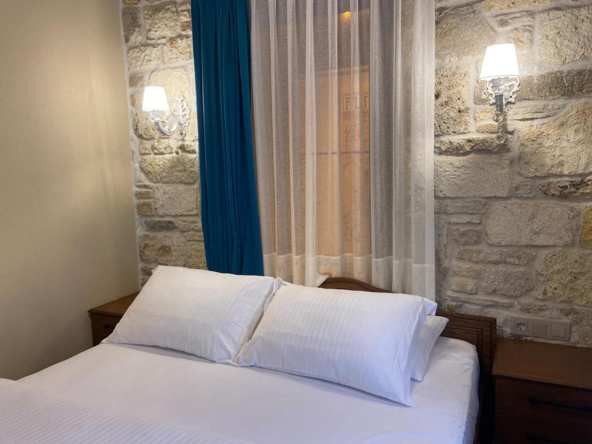 Dionysos 1789 Boutique Hotel Foça Ngoại thất bức ảnh
