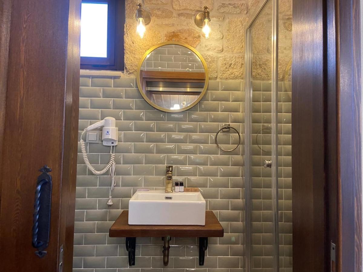 Dionysos 1789 Boutique Hotel Foça Ngoại thất bức ảnh